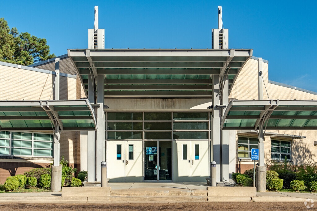 Boyd Elementary School is a public elementary school in Jackson, Mississippi.