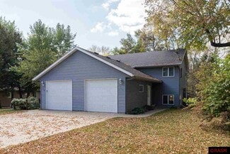 906 Point Pleasant Rd Unit 906, Madison Lake, MN 56063