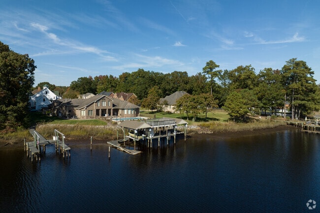 Deep-Creek Portsmouth offers waterside homes.