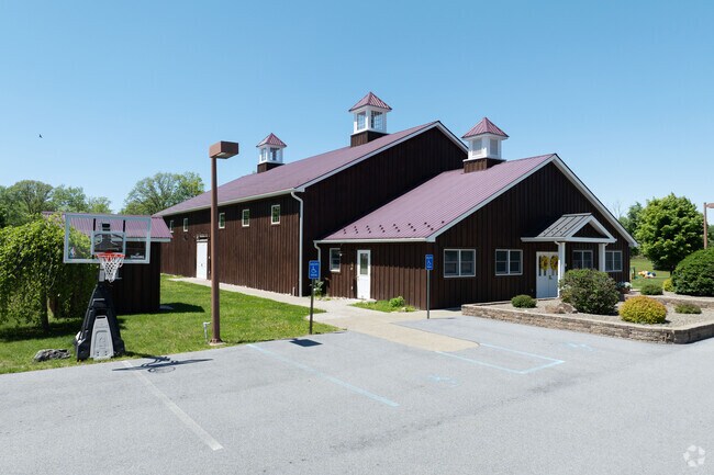 There is a great youth center that kids can enjoy and feel a part of the community in Clinton Town.