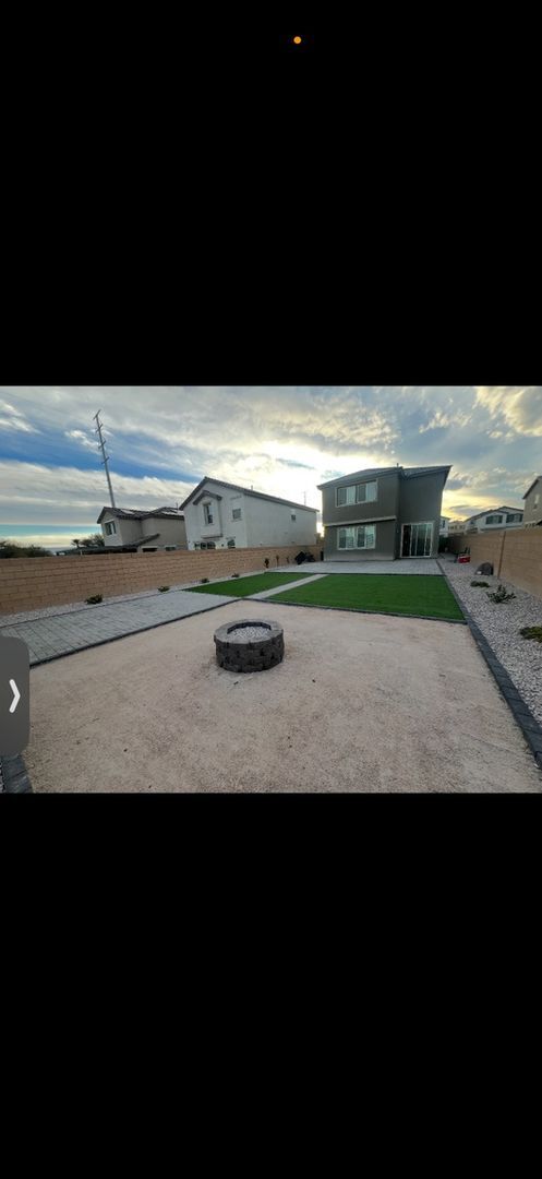 4816 Kinworthy St, North Las Vegas, NV 89081