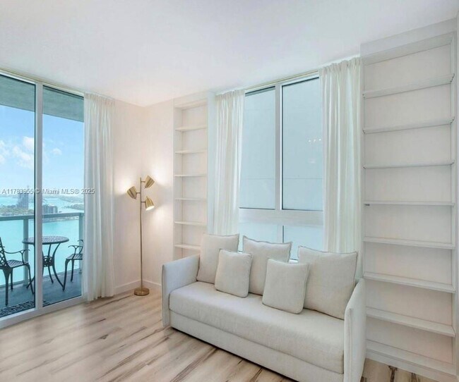 Quantum On the Bay unit 3, Miami, FL 33132 - photo 6