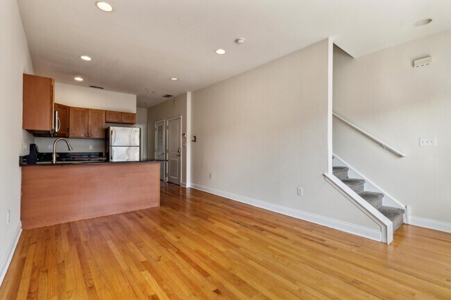 1705 Arlington St unit B, Philadelphia, PA 19121 - photo 4
