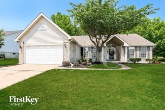 7482 Pierside Dr, O'Fallon, MO 63368