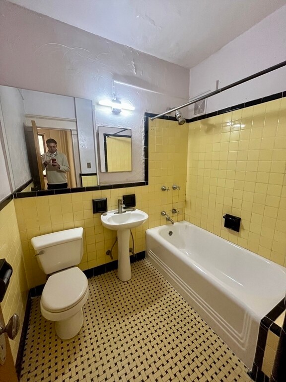 Garrison Hall unit 608, Boston, MA 02116 - photo 6