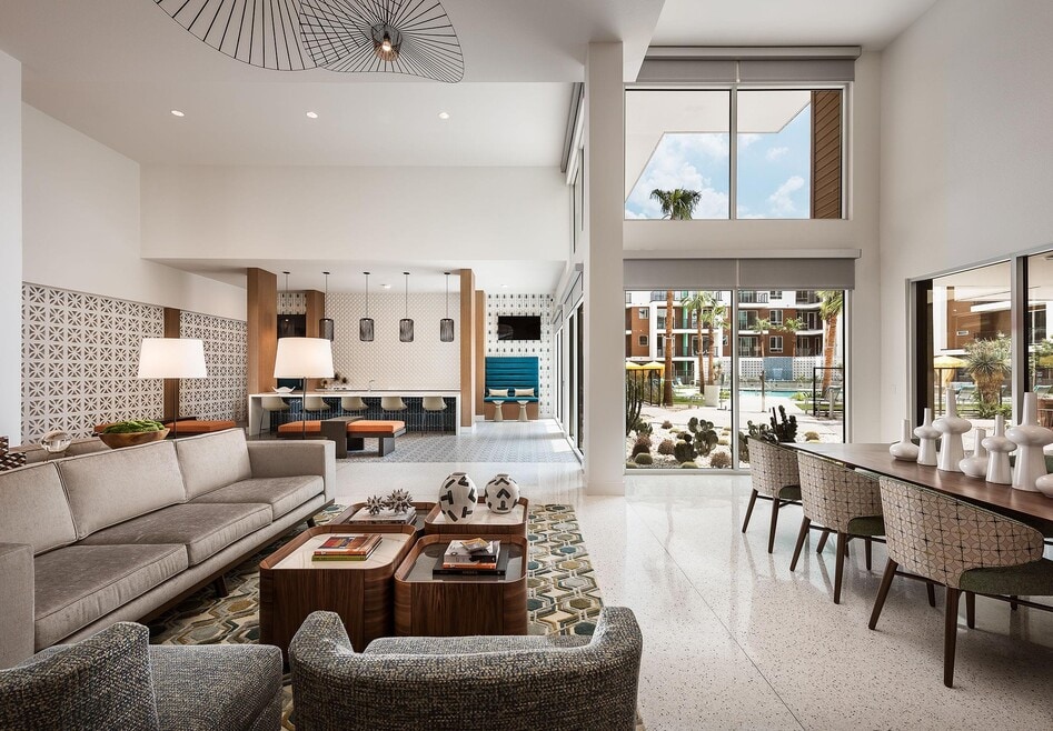 Roadrunner on McDowell, Scottsdale, AZ 85257 - photo 1