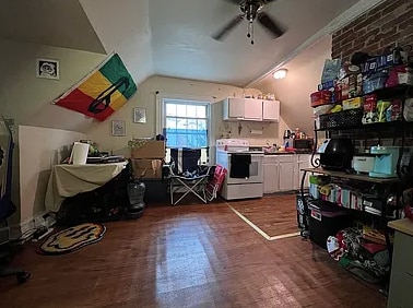 381 Forest Ave unit D, Morgantown, WV 26505 - photo 1