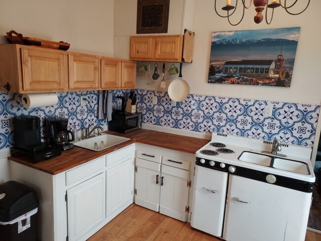 123 W Pacific St, Butte, MT 59701 - photo 7