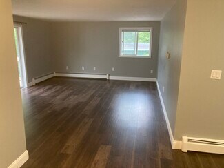 91 Pickering Rd Unit 91 Pickering road Unit D, Rochester, NH 03839