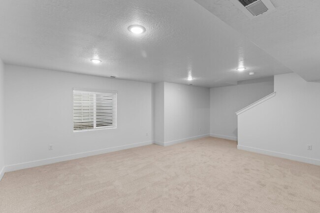 81 S Lunar Way, Mapleton, UT 84664 - photo 6