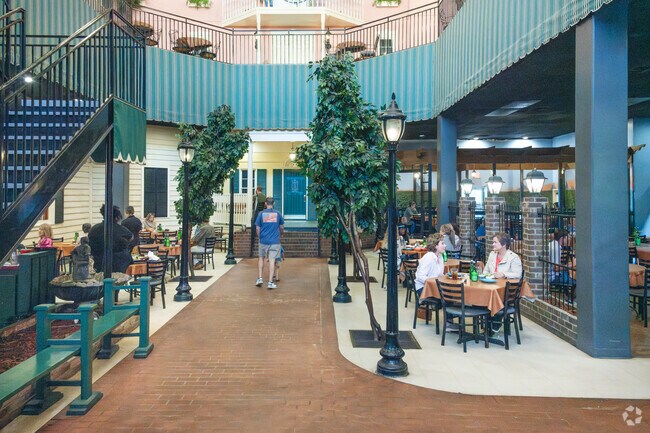 Locals living in Green Acres can enjoy a plethora of dining options.