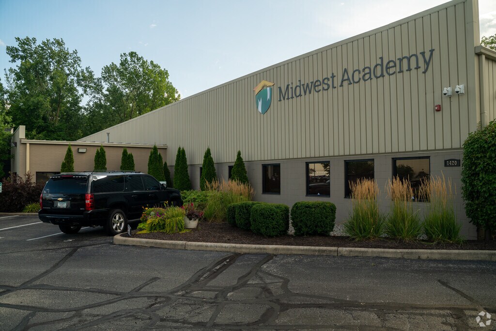 Midwest Academy, Carmel IN Rankings & Reviews - Homes.com