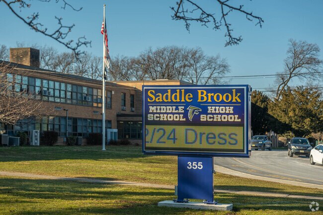 Many students here attend Saddle Brook High School and Middle School.