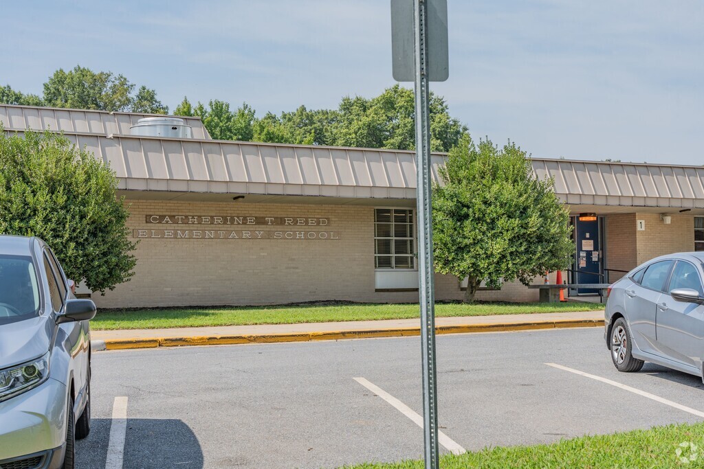 Catherine T. Reed Elementary School, Rankings & Reviews - Homes.com