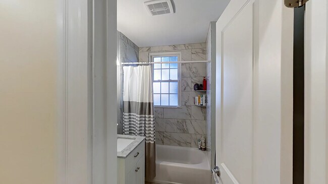 15 Glenville Ave unit 1, Allston, MA 02134 - photo 6