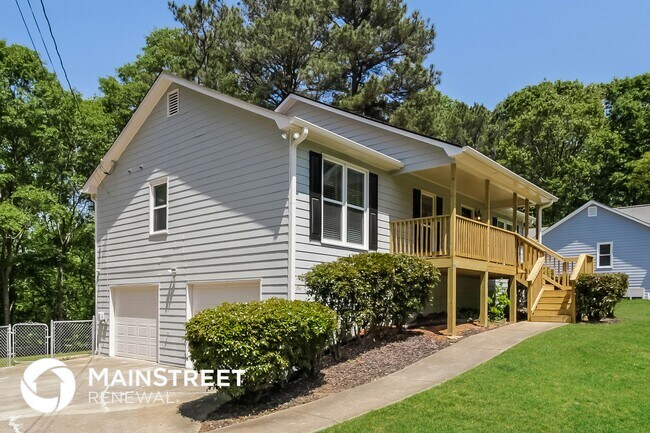 333 Oak Landing Cir, Douglasville, GA 30134 - photo 4