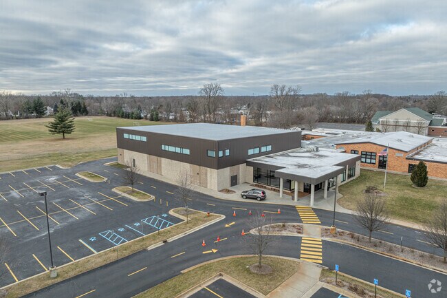 Grand River Preparatory High School, campus.