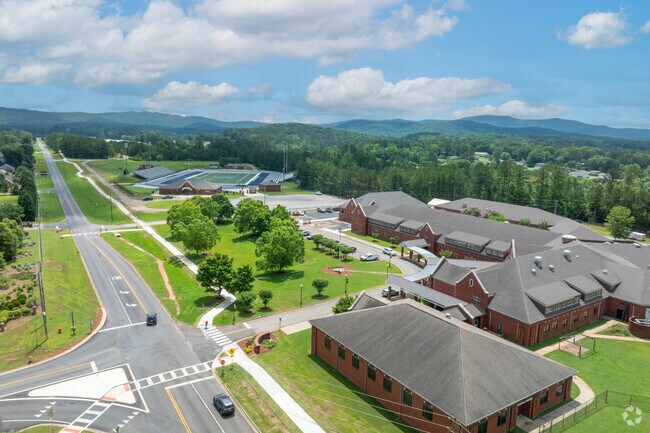 The schools in Jacksonville City are among the highest-rated in Alabama.