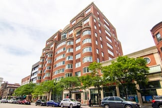 907 Boylston St, Boston, MA 02115