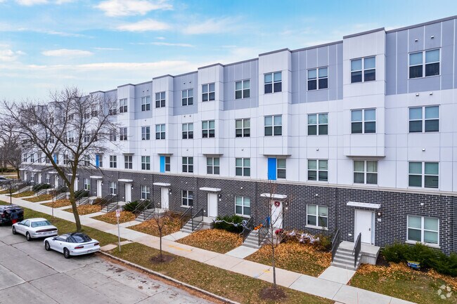 City Place Apartments, Milwaukee, WI 53212 - photo 3