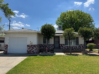 526 Beverly Dr, Clovis, CA 93612