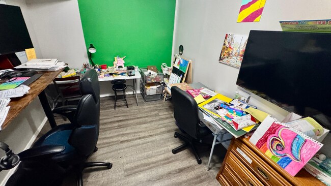 1360 W Evergreen Ave unit 2, Chicago, IL 60642 - photo 7