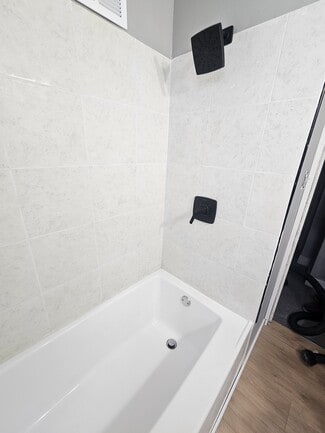 5974 Coplin St, Detroit, MI 48213