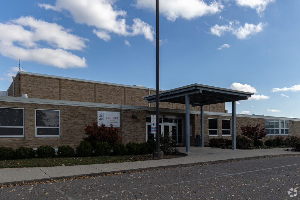 Dixie Middle School is a public school in New Lebanon and teaches grades 5-8.