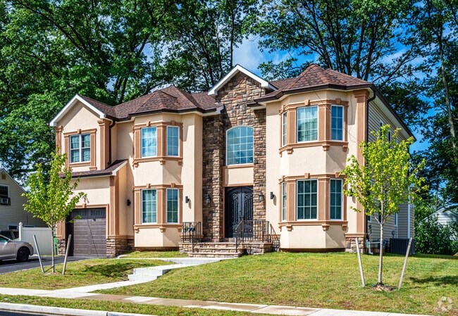 New construction homes and millennial mansions line streets of Edison, New Jersey.
