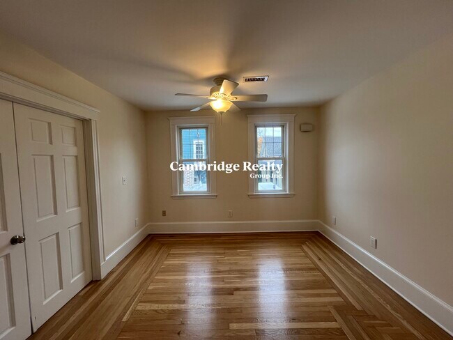 50 White St unit 3, Somerville, MA 02144 - photo 7