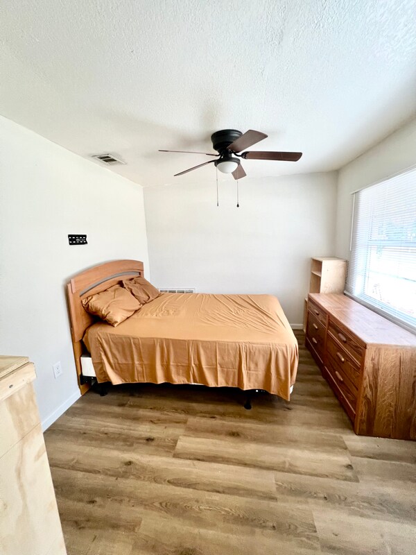 12116 Lamont Dr, Spring Hill, FL 34608