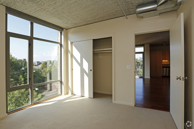 2121 SE Belmont, Portland, OR 97214 - photo 6