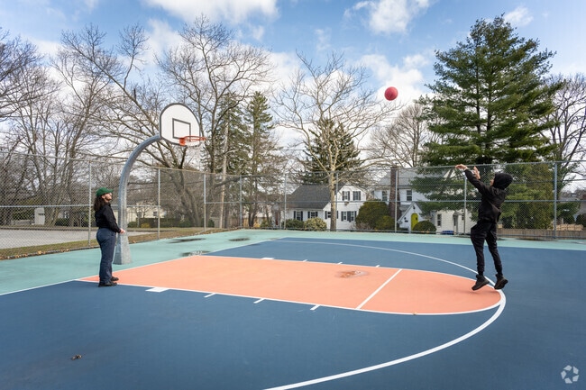 Whether for fun or competition, Tom Duffy Center is the place for basketball in Oak Hill.