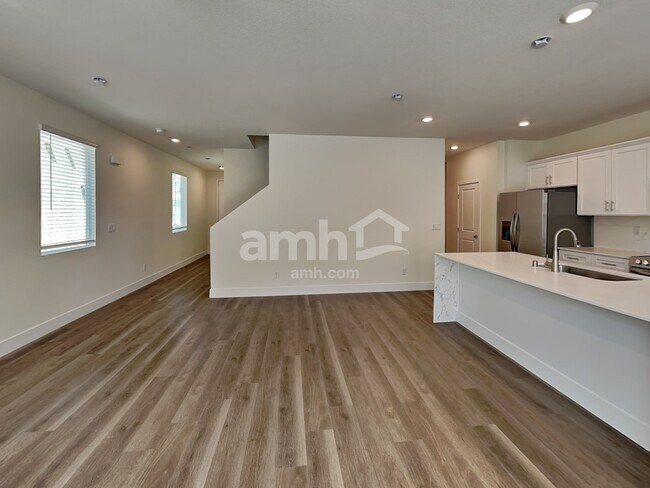 9507 Harkes Dr, Tucson, AZ 85747 - photo 5