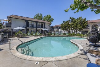 1930 Yosemite Ave, Simi Valley, CA 93063