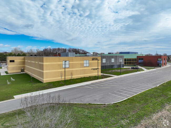 Pioneer Ridge Middle School has a great Niche grade of 'B+'.