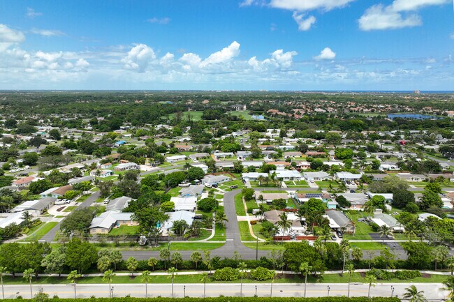 Single-family homes line quiet streets in Downtown Palm Beach Gardens.