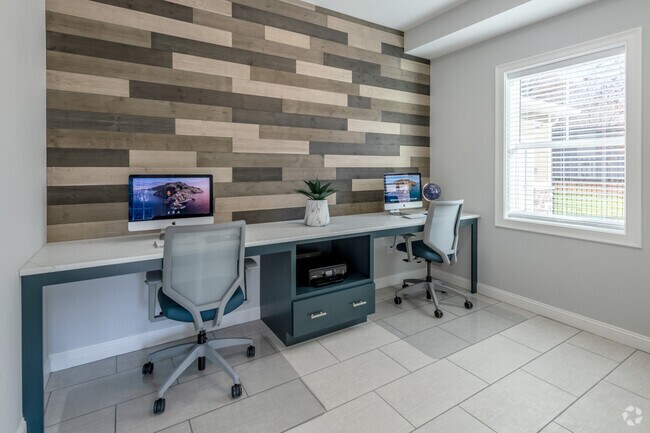 Shady Oaks, West Warwick, RI 02893 - photo 7