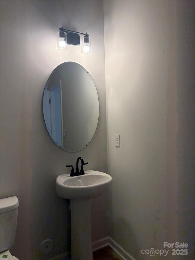 2162 Catawba Trace Dr, Catawba, NC 28609 - photo 3