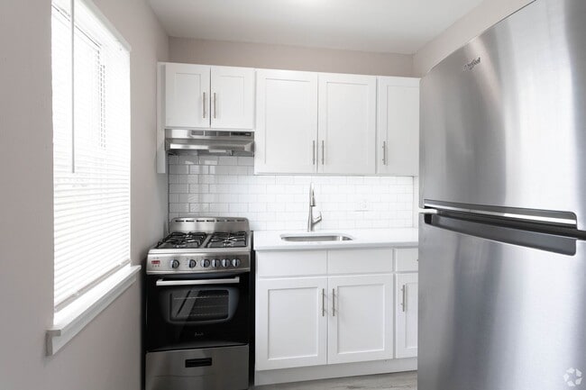 Keyport Harbor Apartment Homes, Keyport, NJ 07735 - photo 5