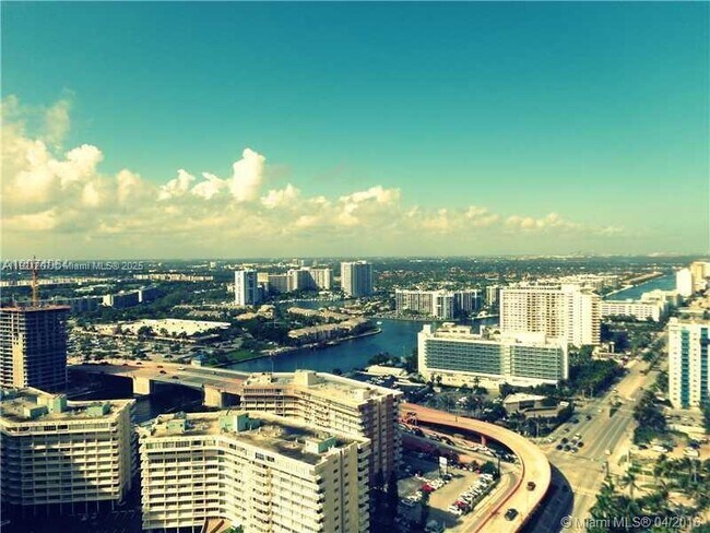 The Beach Club unit 4203, Hallandale Beach, FL 33009 - photo 5