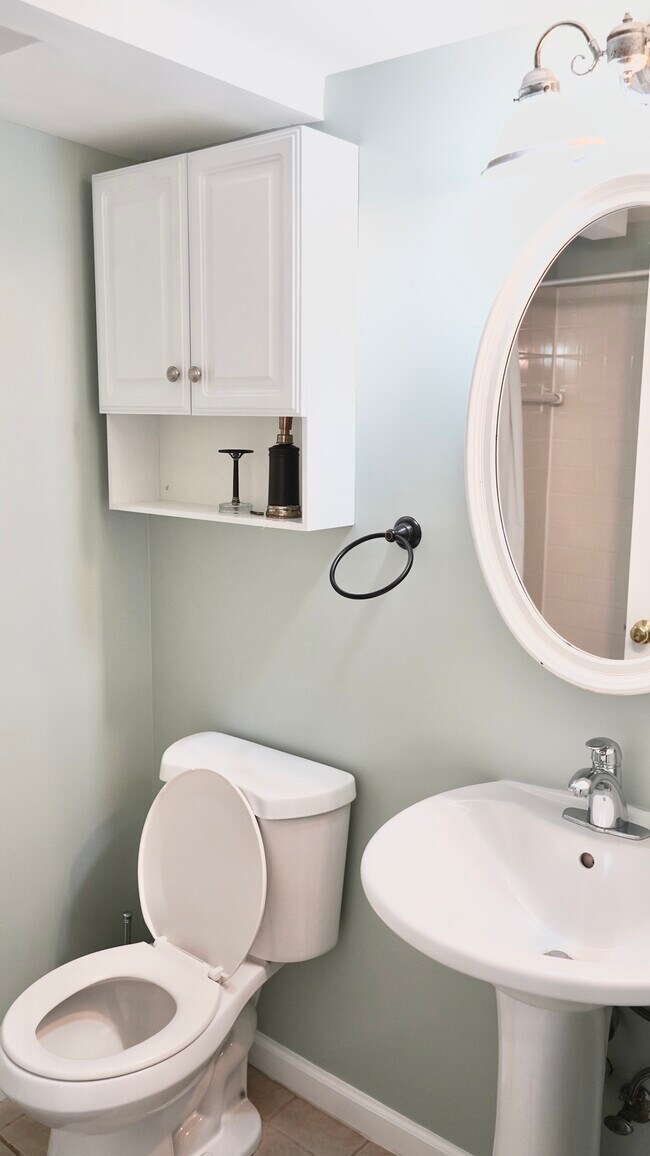 1516 Gridley Ln unit LL, Silver Spring, MD 20902 - photo 7