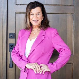 Donna Demis