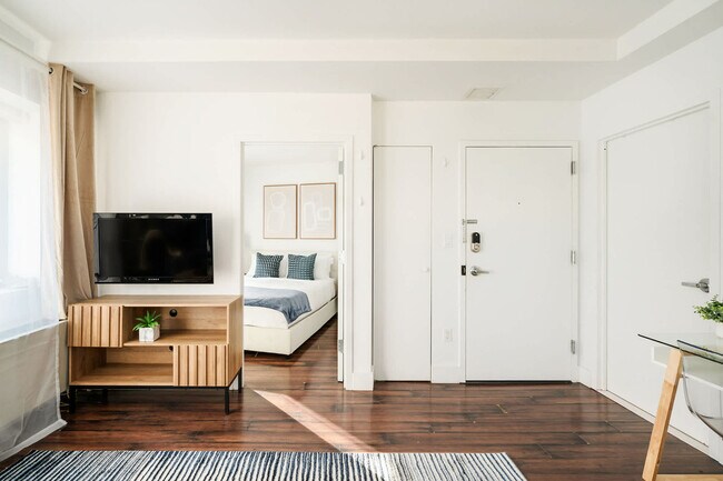 809 9th Ave unit ID1021900P, New York, NY 10019 - photo 7