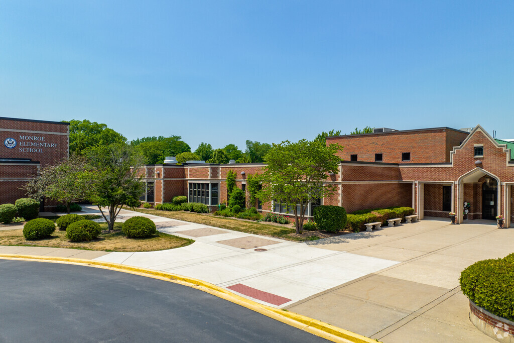 Monroe Elementary School educates students living in North Hinsdale.