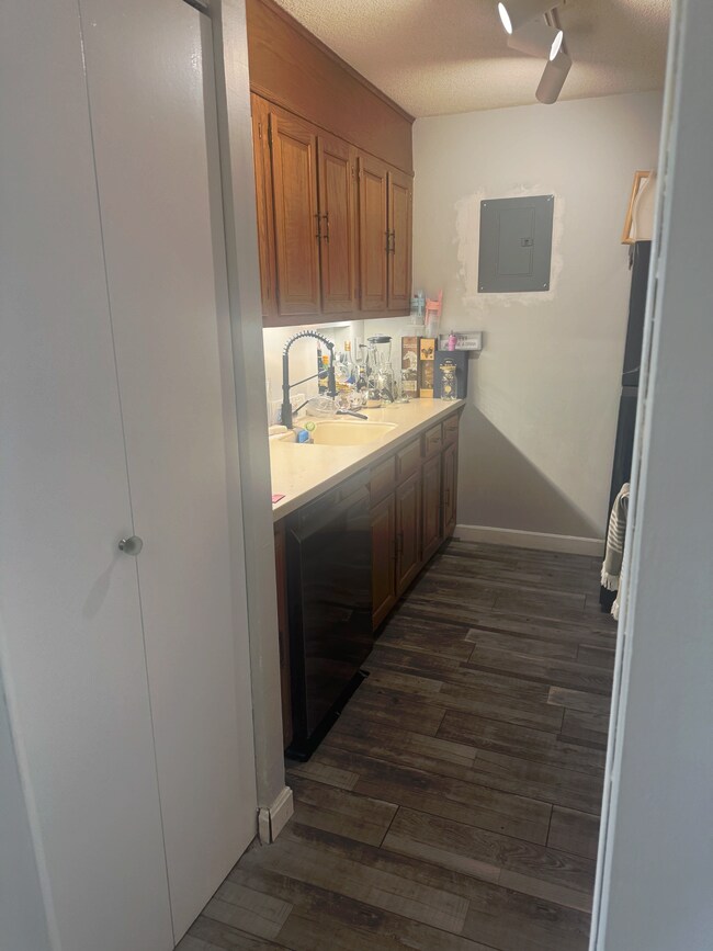 560 Commonwealth Ave unit Fenway Apartment, Boston, MA 02215 - photo 6