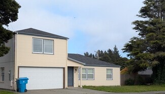 3785 G St, Eureka, CA 95503