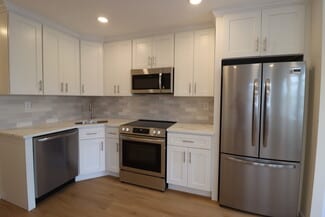 5 Hastings Rd Unit 2nd Floor, Island Park, NY 11558