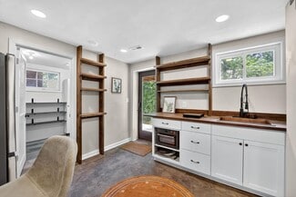 6017 Inwood St, Cheverly, MD 20785