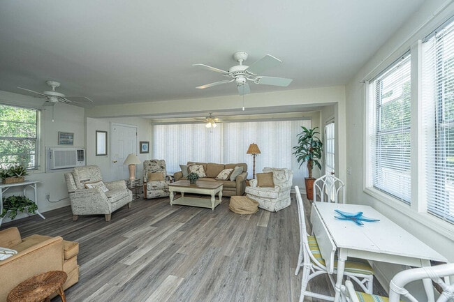 816 E Cooper Ave unit ID1359011P, Folly Beach, SC 29439 - photo 7